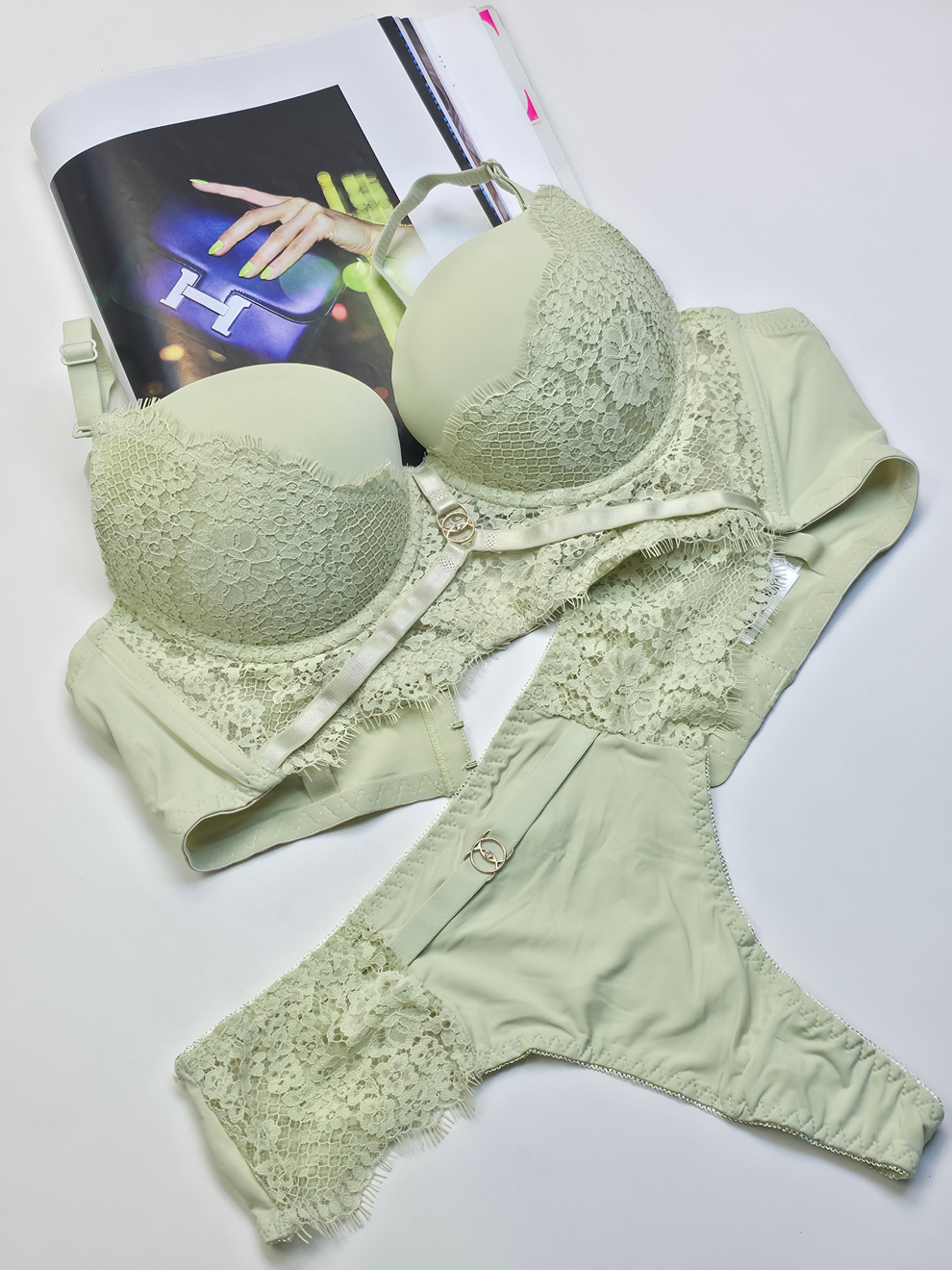 Padded Push-up Wire Bra & Thong Underwear